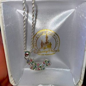 Beautiful Disney necklace